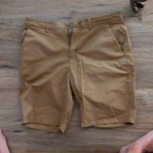 Size 36 paper denim & cloth tan dress shorts